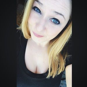 Meet your Posher, Allie